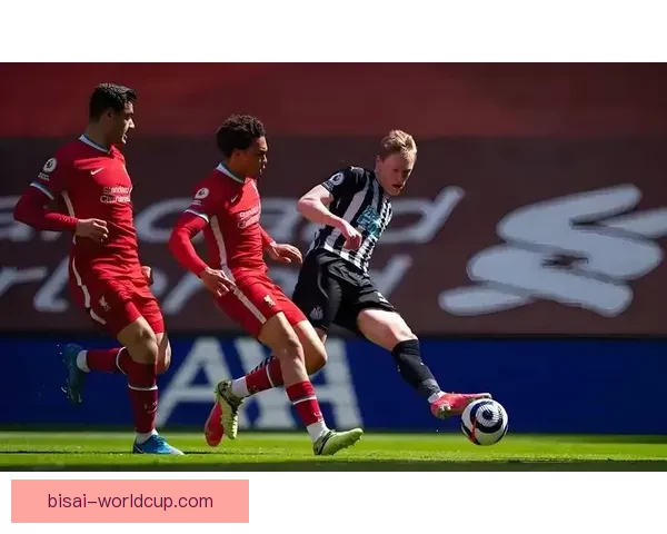 波尔图球迷抛马竞衣干扰尤尔曼