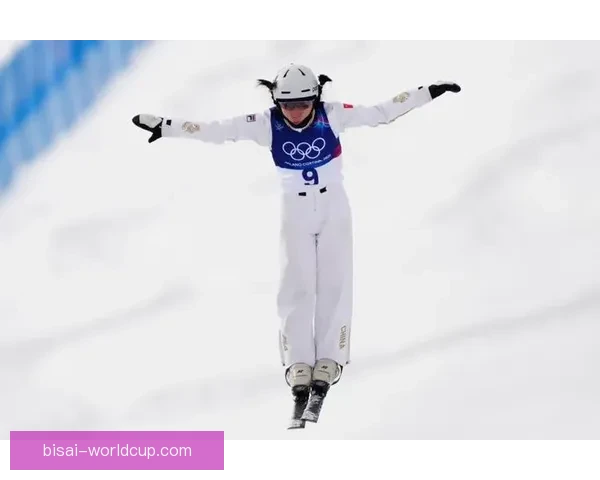 徐梦桃空中技巧再夺金 邵琪摘铜