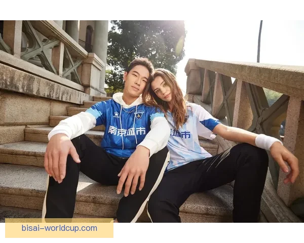 卡尔美发布中甲七队新装亮相今 卡尔美发布中甲七队新装亮相今